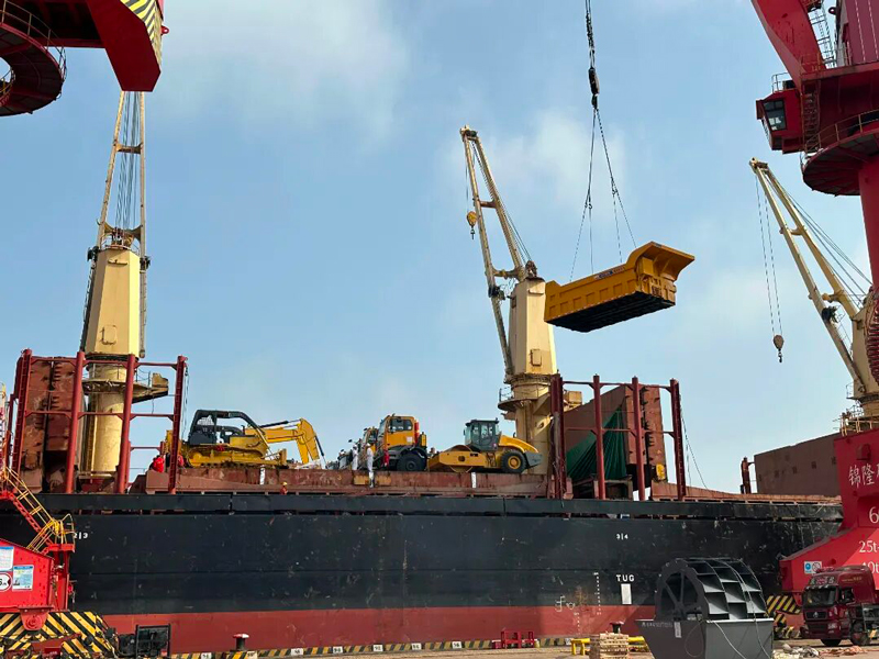 Zhangjiagang - Vraquier direct des Îles Salomon, décembre 2024