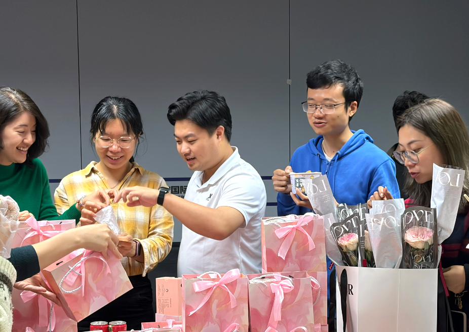 Deux festivals en une seule semaine : célébrer la Fête des Lanternes et la Journée internationale de la femme